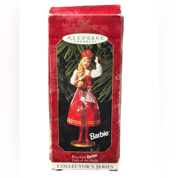 Hallmark Keepsake Christmas Ornament Russian Barbie 1999 - Picture 5 of 6
